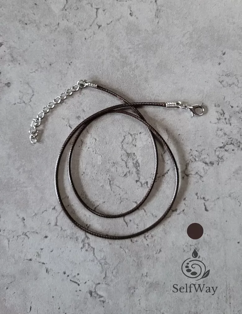 Шнурок с застежкой - коричневый