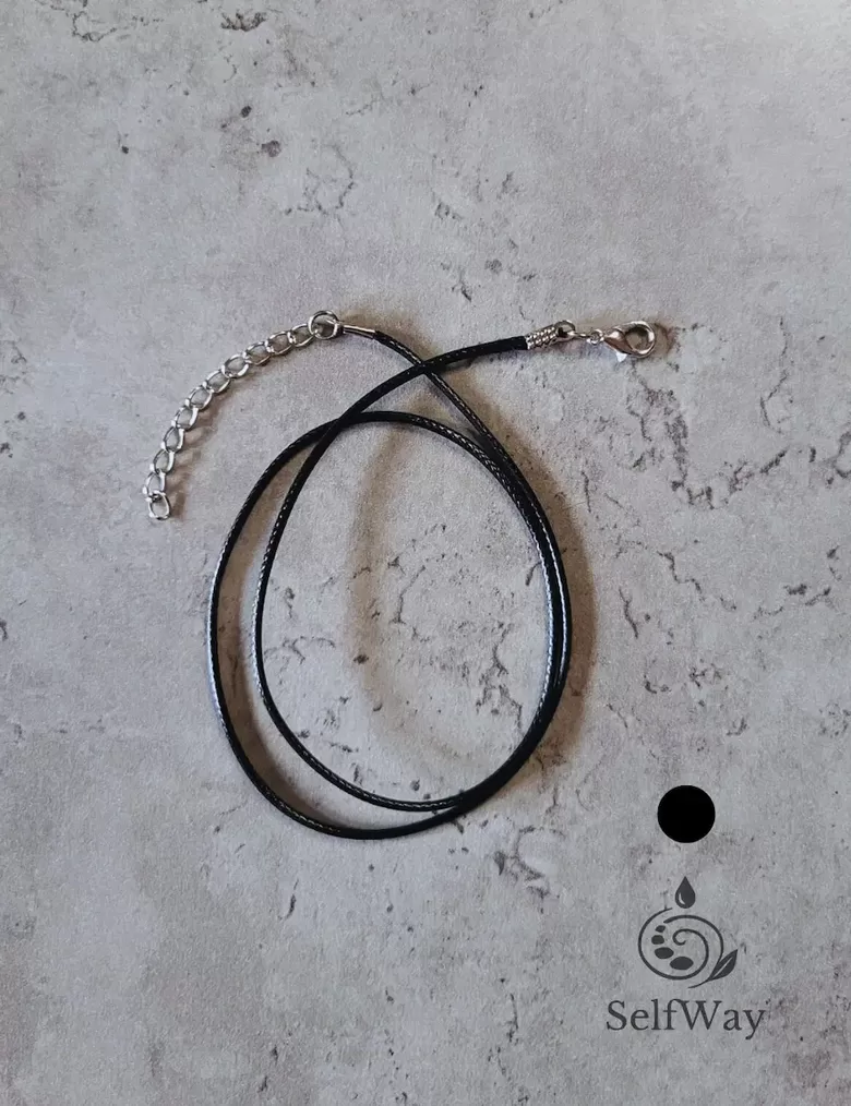 Шнурок с застежкой - чёрный