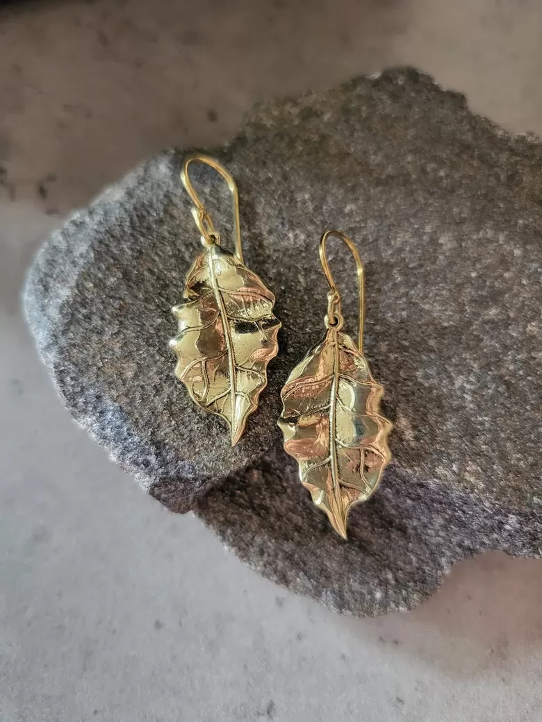 Bronzas auskari “Lapiņas”