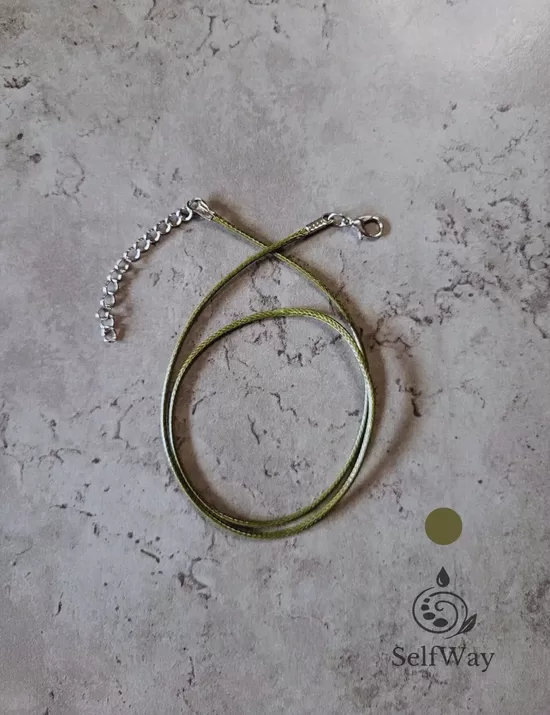 Шнурок с застежкой - оливково-зелёный