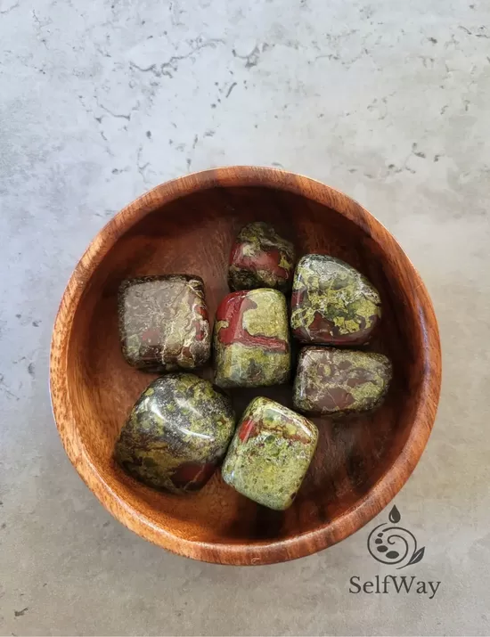 Яшма "Кровь дракона" №1